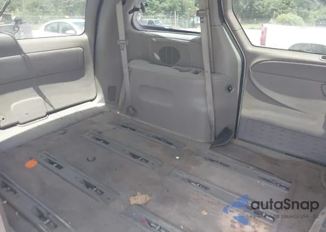 2003 Dodge Caravan Se from USA, damaged, VIN 1D4GP25323B208661